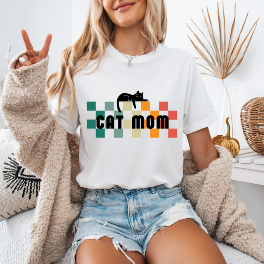 Cat Mom Retro Checkerboard T-Shirt